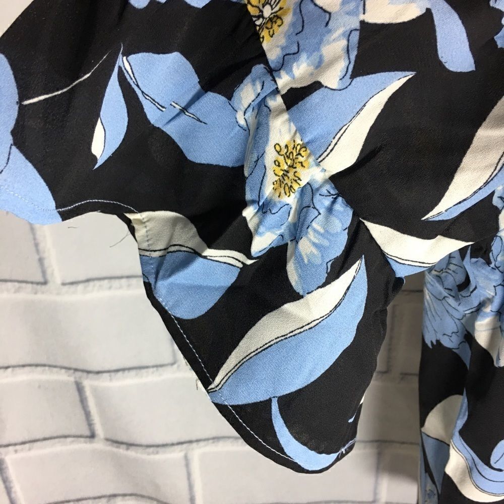 As U Wish Black Blue Floral Top Ruffle Blouse SZ L - Picture 3 of 8